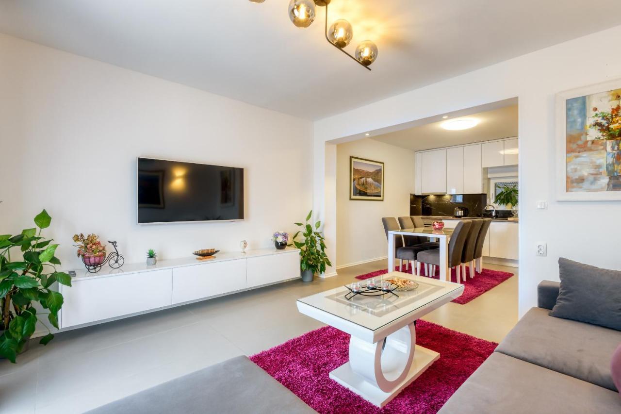 Apartment Sea Bass Neretva Ploce  Eksteriør billede
